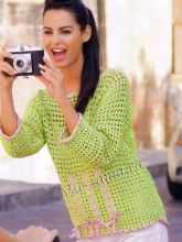 Зелёный пуловер с ленточками