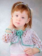 Белое болеро с бирюзовой отделкой