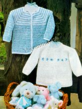 Две нежные кофточки