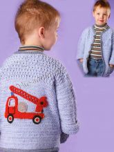 Голубой жакет с пожарной машиной