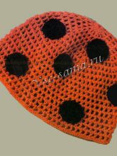 Шапочка крючком - Божья коровка