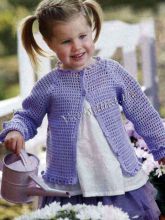 Сиреневый ажурный жакет для девочки, фото