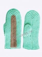 Голубые варежки крючком с серебристой отделкой