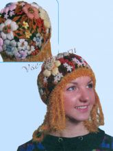 Шапочка с вышивкой