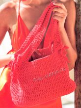 Сумка красного цвета