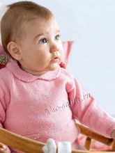 Розовый пуловер с воротником, фото