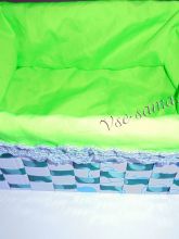 Коробочка из картона и подарочной ленты, фото