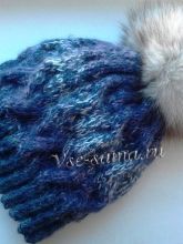 МК - Шапка с узором косы и меховым помпоном, фото