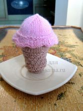 Мороженое в вафельном стаканчике, фото