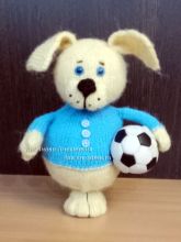 Щенок - футболист, фото