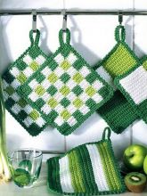 Квадратная, практичная прихватка