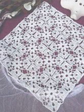 Квадратная салфетка из мотивов