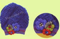 Синяя шапочка с цветочками