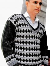 Мужской свитер с жаккардовым рисунком, фото