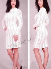 Белое платье с вертикальным узором, фото