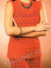 Красная юбка и красный топ, фото