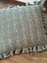 Чехол для подушки с воланом