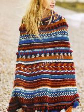 Пончо с жаккардовыми узорами, фото