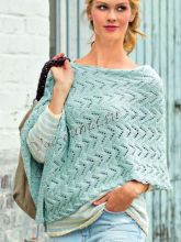 Пуловер в полоску и ажурное пончо, фото