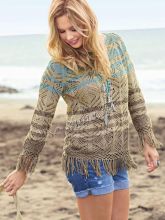 Ажурный пуловер с бахромой