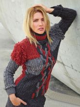 Пуловер с разноцветными косами