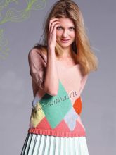 Пуловер с цветными ромбами