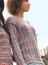 Пуловер с узором из снятых петель, фото