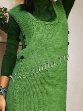 Сарафан модного зелёного цвета, фото