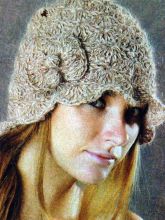 Пестрая шляпка с бантиком, фото