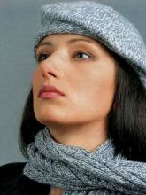 Берет и шарф