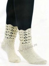 Белые носочки с ажурной каймой, фото