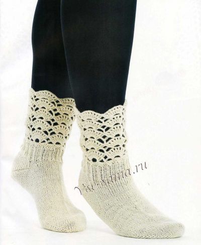 Белые носочки с ажурной каймой, фото