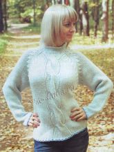 Джемпер спицами с косой по центру, фото