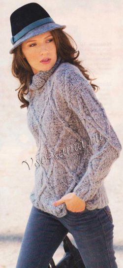 Красивый пуловер с ромбами, фото