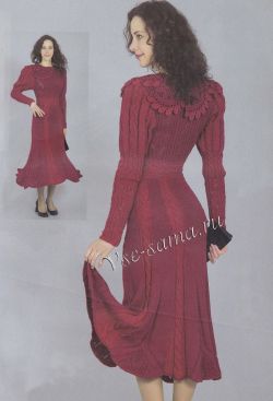 Красное платье с ажурным воротником и косами, фото