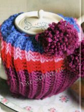 Полосатая грелка на чайник, фото