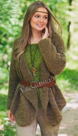 Зелёный меланжевый пуловер и коричневый жакет, фото