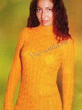 Желтый свитер спицами, фото