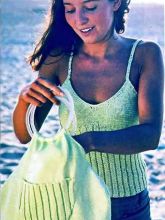 Бледно-зеленый топ