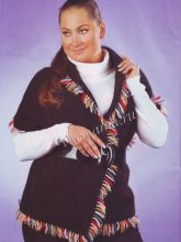 Черный жилет с бахромой