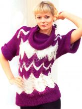 Кофточка фиолетово-белого цвета