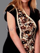 Коричневая безрукавка с вышивкой, фото