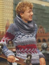 Облегающий свитер и широкий снуд, фото