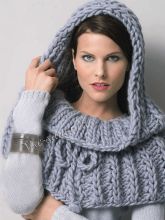 Пелерина с капюшоном, фото