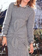 Платье спицами с цветочным мотивом