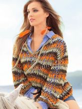 Похожий на сетку полосатый пуловер