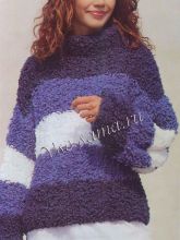 Полосатый пуловер в синих тонах