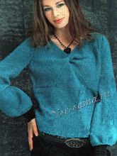 Пуловер из бирюзовой пряжи