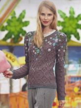 Пуловер с косами и вышивкой, фото