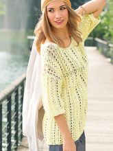 Пуловер ванильного цвета и шапочка, фото